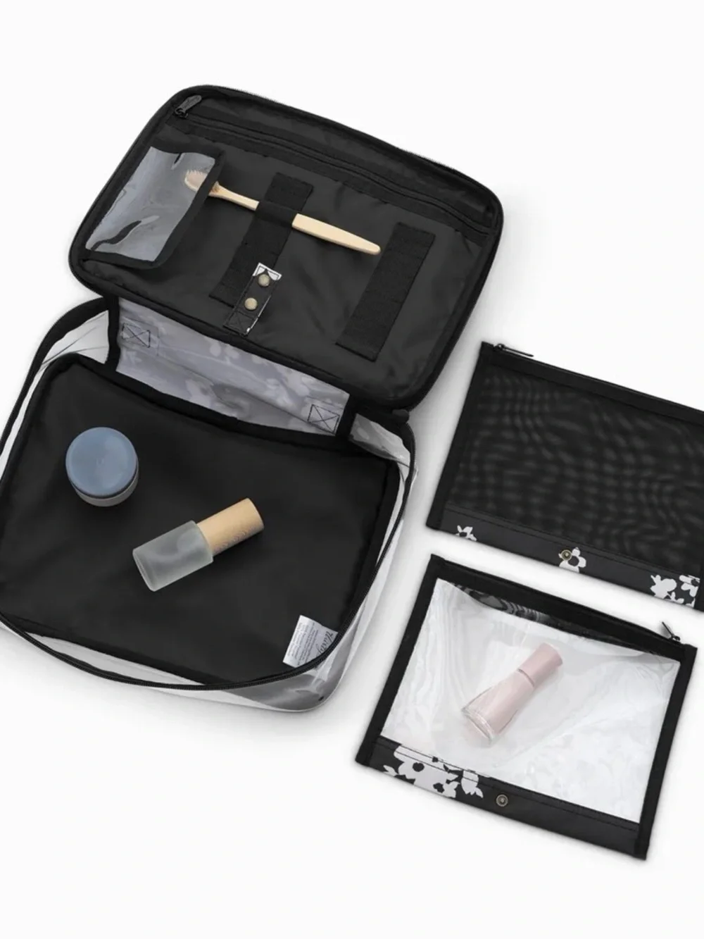 NWT Thirty One Travel Case Makeup Travel Toiletry Organizer Ditzy Daisy Pockets